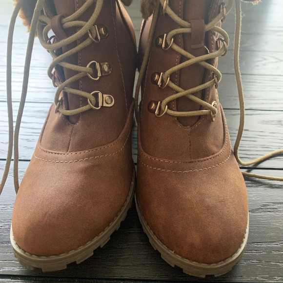 Women’s boots - Picture 4 of 5